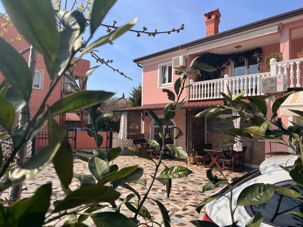 Apartments Tereza Novigrad Istria Εξωτερικό φωτογραφία