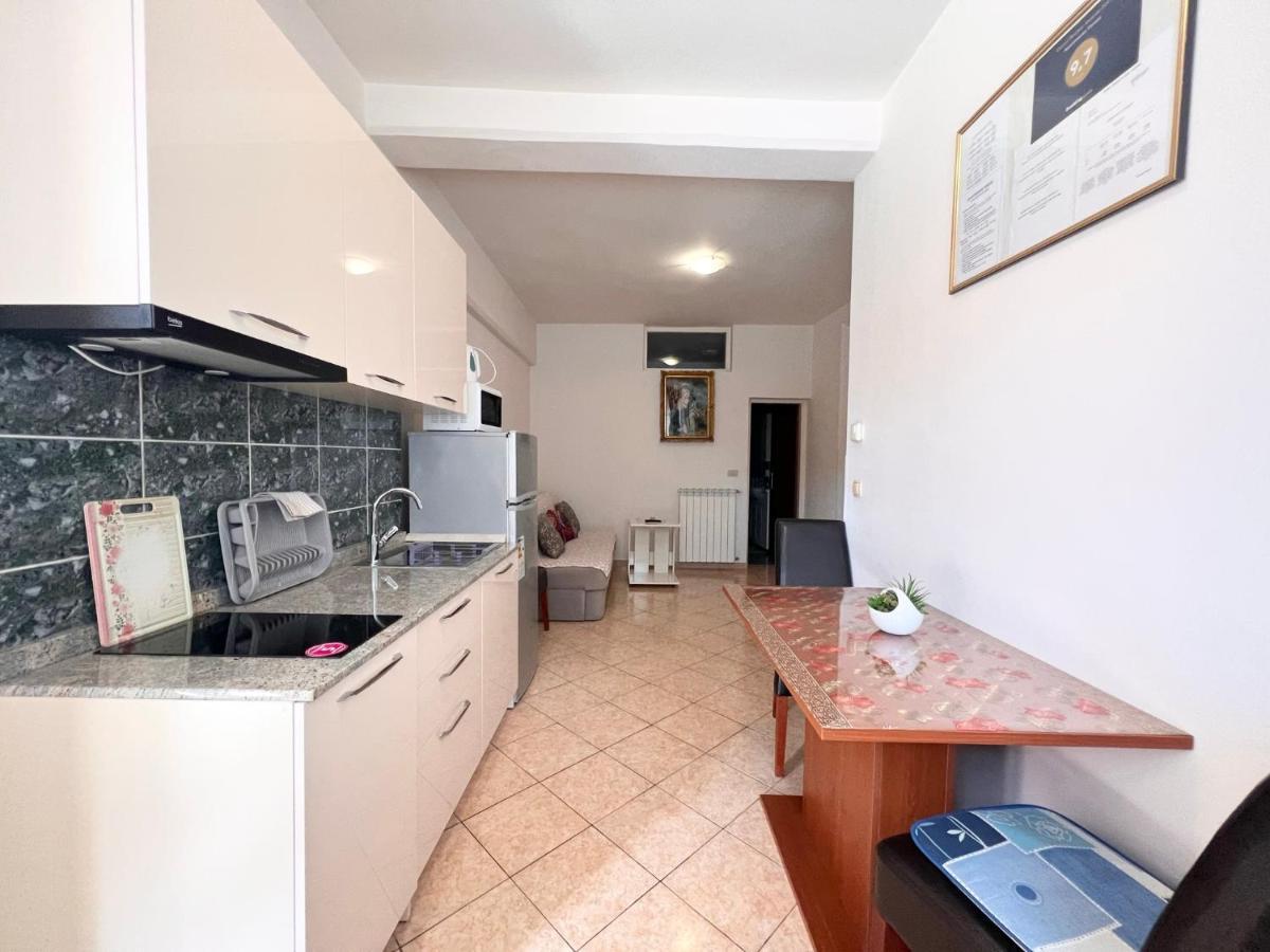 Apartments Tereza Novigrad Istria Εξωτερικό φωτογραφία