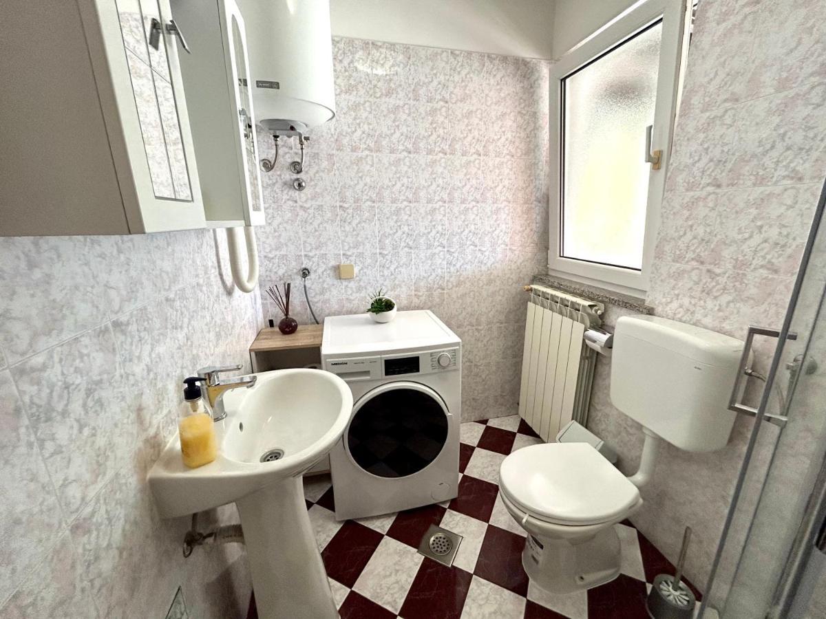 Apartments Tereza Novigrad Istria Εξωτερικό φωτογραφία