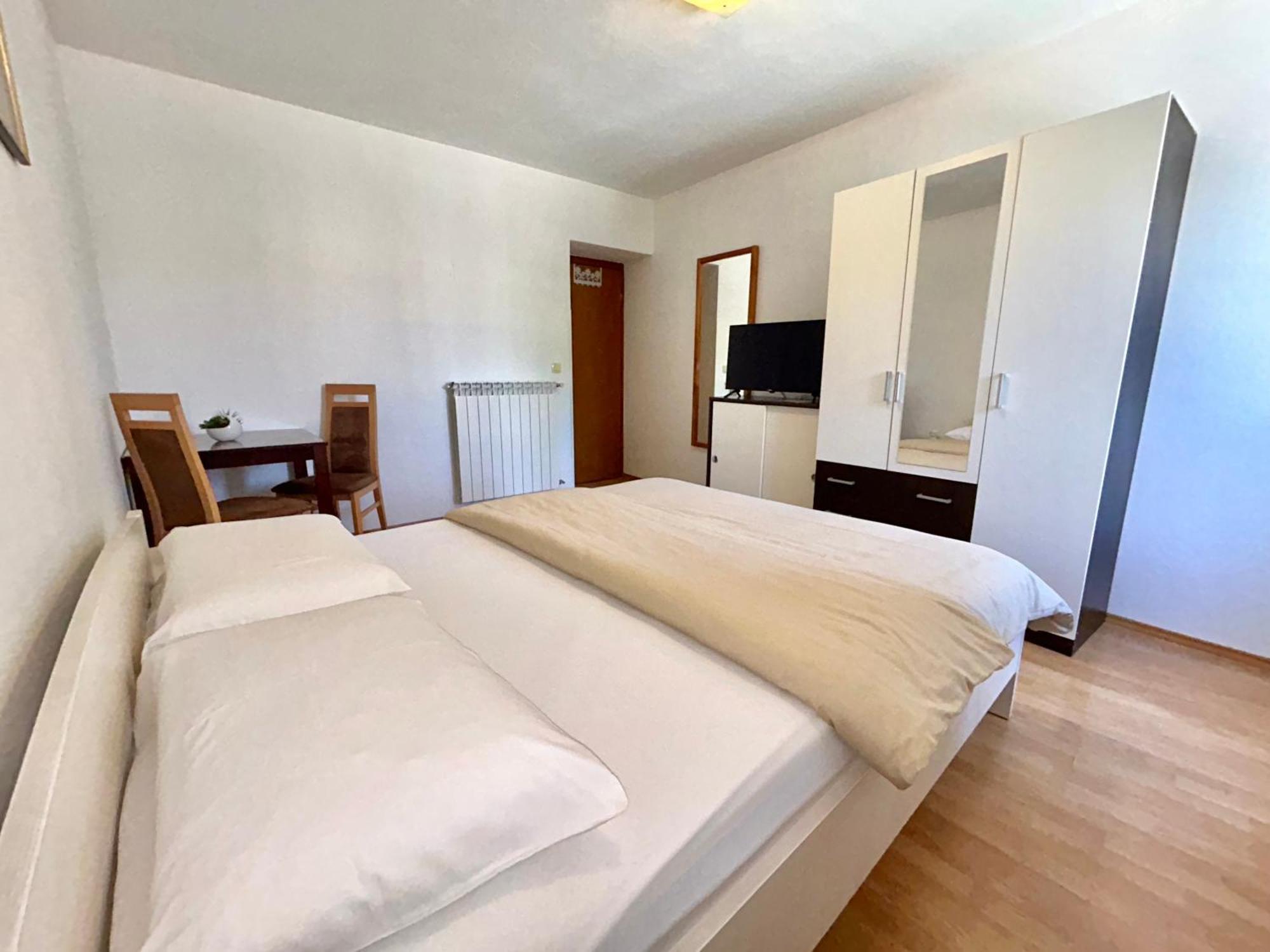 Apartments Tereza Novigrad Istria Εξωτερικό φωτογραφία
